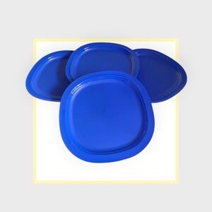 Tupperware Bright Blue Disposable Party Plates - Set of 4